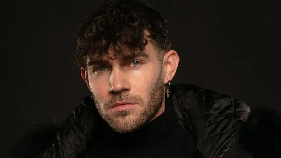 Live Sex Chat with alphahhunk