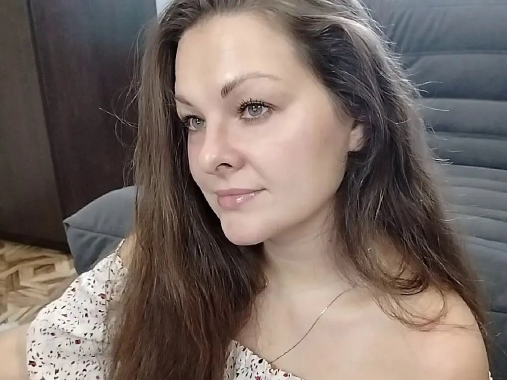 Live Sex Chat with AmilaFran