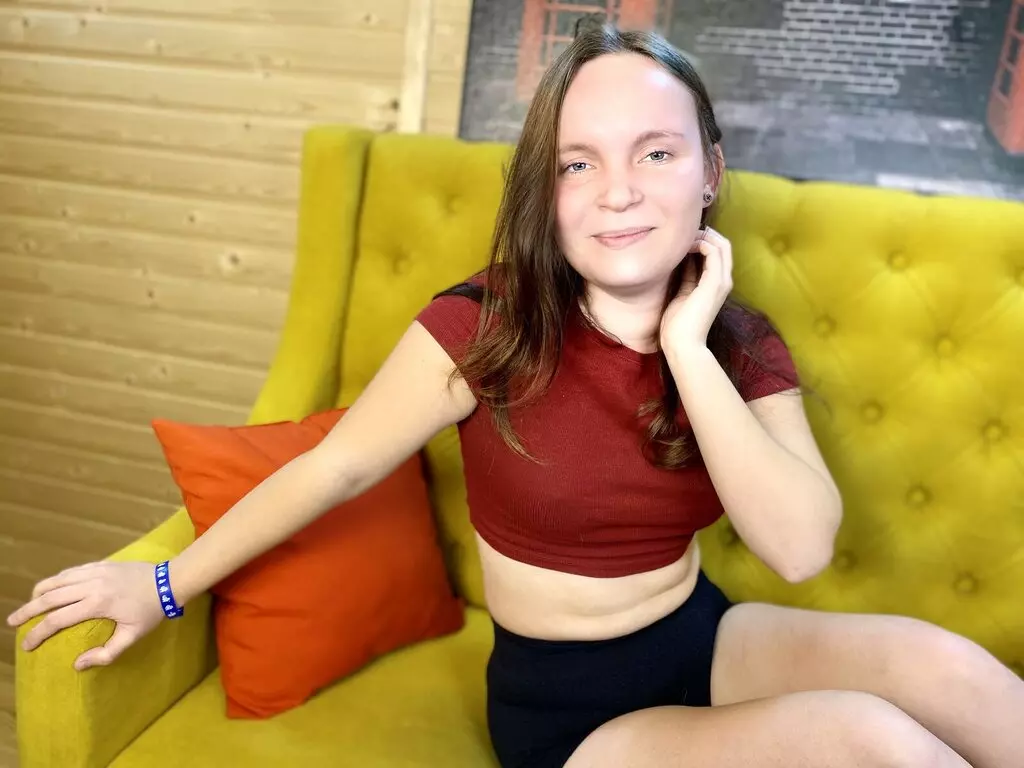 Live Sex Chat with AnnaHicks