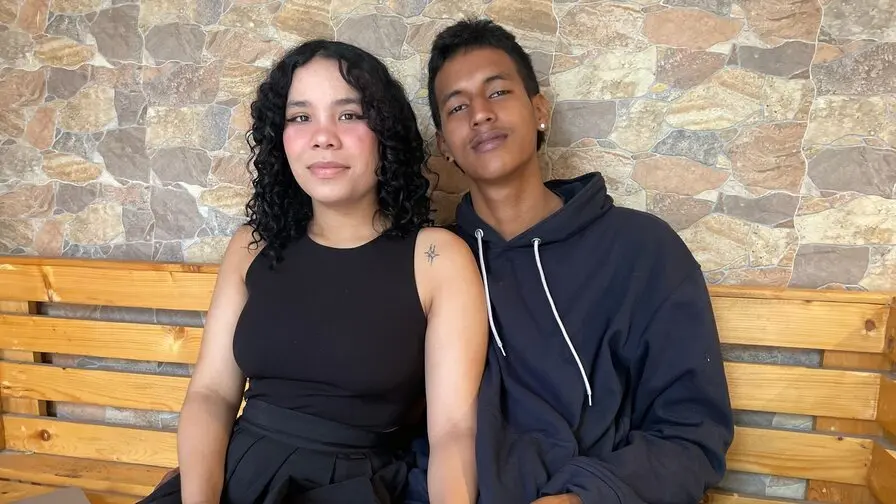 Live Sex Chat with AroonySacha