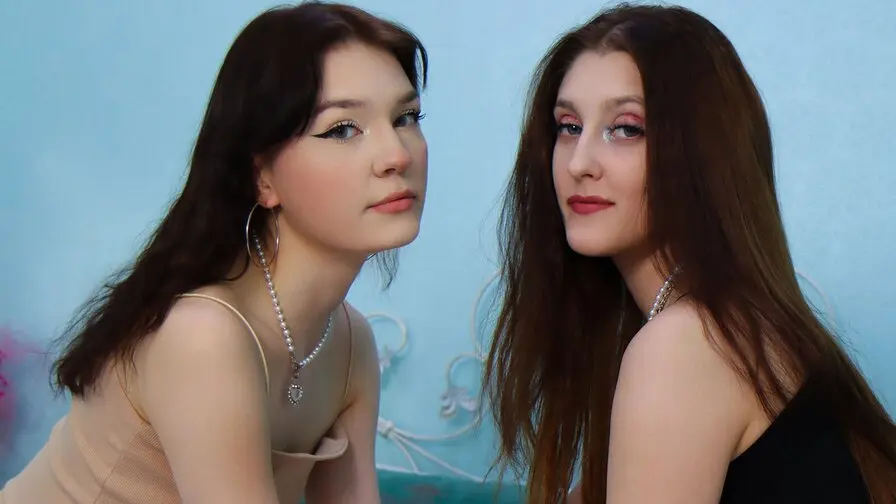Live Sex Chat with CherylAndSofia