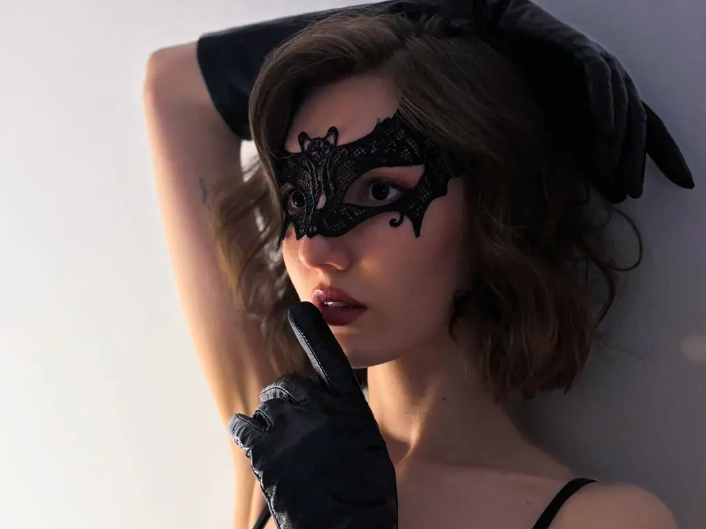 Live Sex Chat with ChloePierces