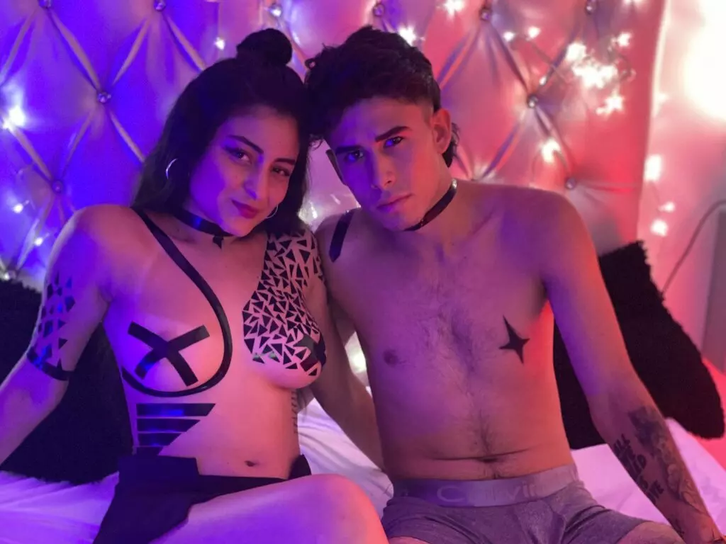 Live Sex Chat with CristianAndMegan