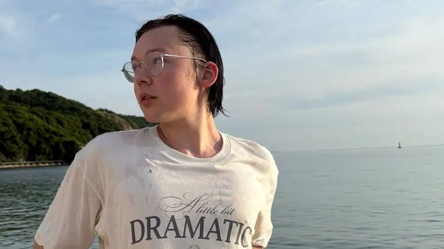 Live Sex Chat with DerekCarter