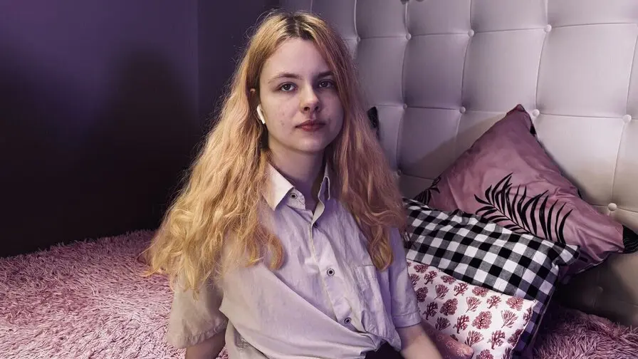 Live Sex Chat with EleanorCain