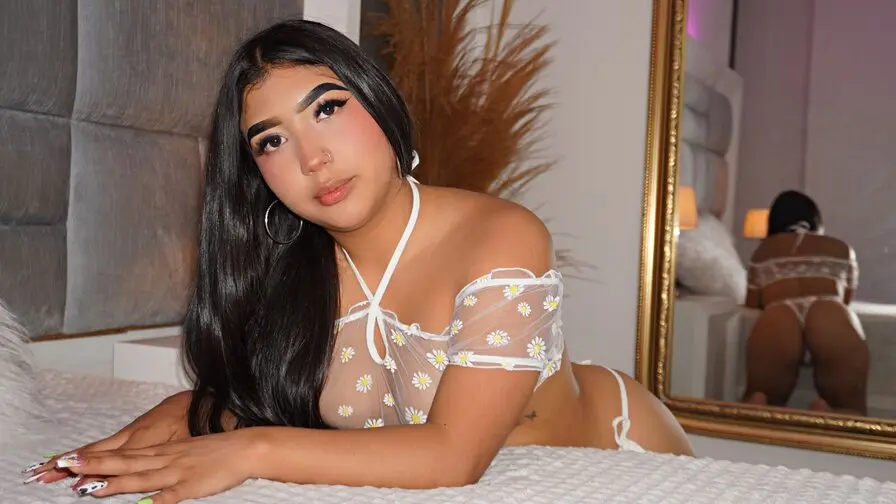 Live Sex Chat with ElenaClarck