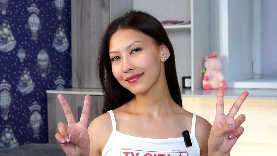 Live Sex Chat with ElviaAlly