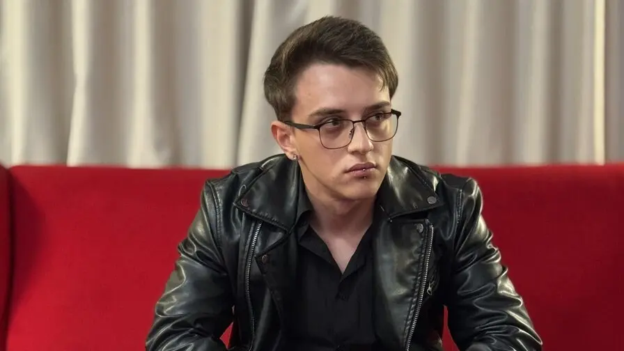 Live Sex Chat with FelixStark