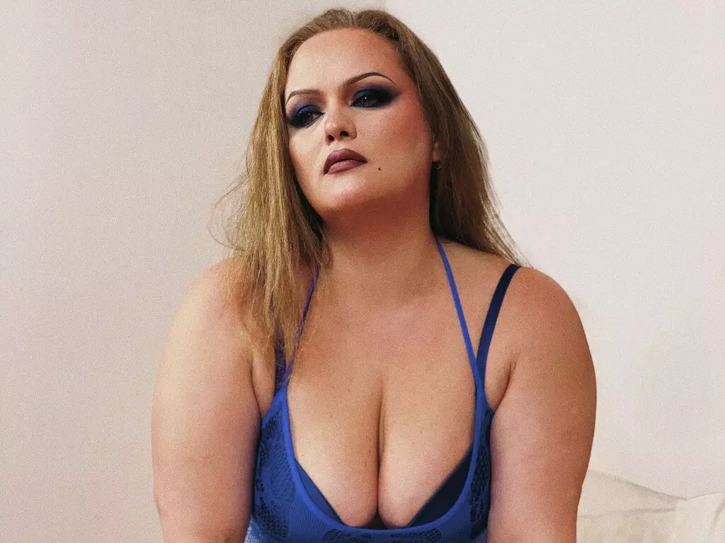 Live Sex Chat with FionaCatane
