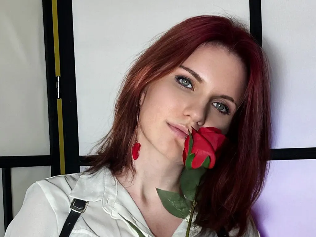 Live Sex Chat with HildHerrin
