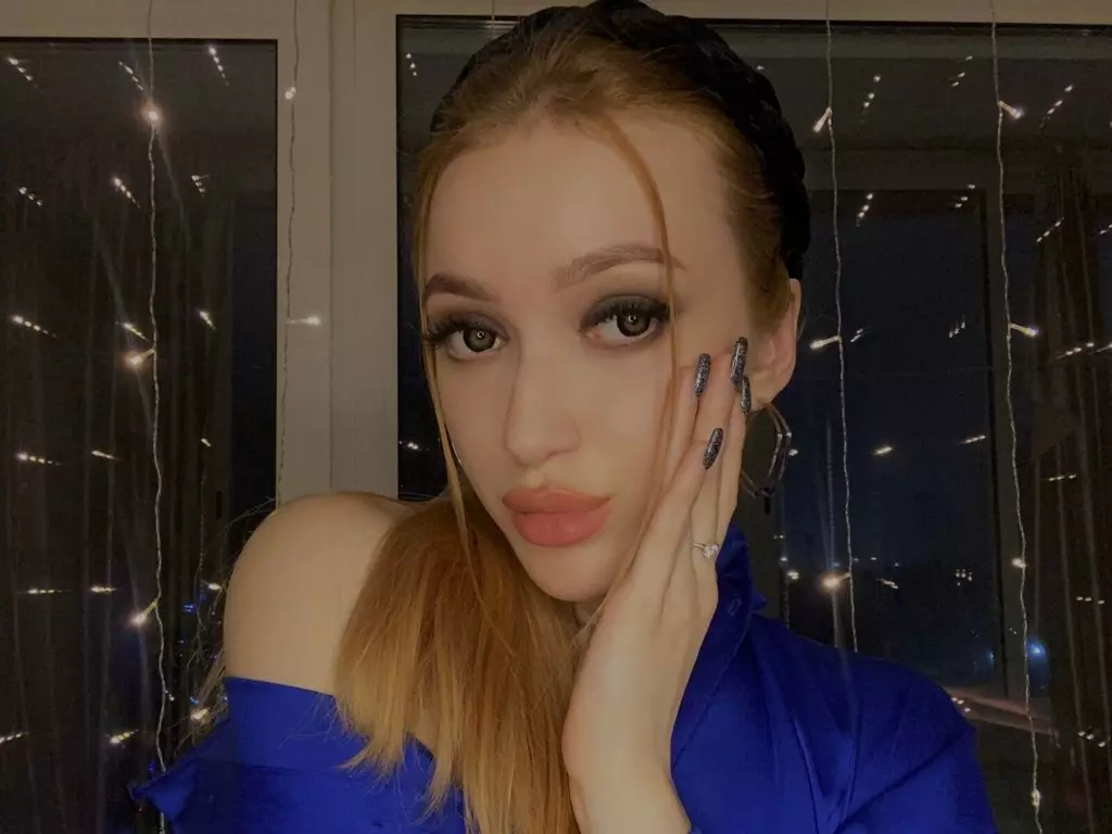 Live Sex Chat with IsabelaMour