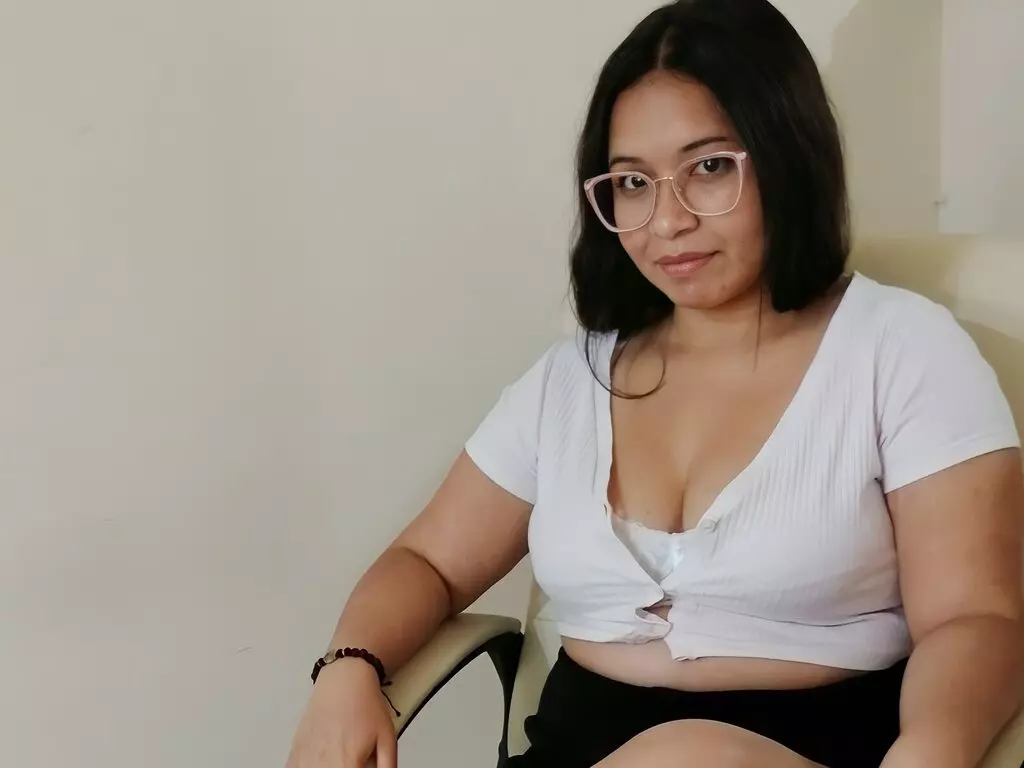 Live Sex Chat with JadeMalkovich