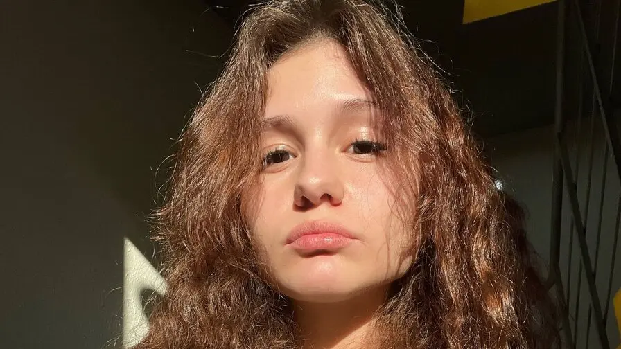 Live Sex Chat with KarlenePaiva