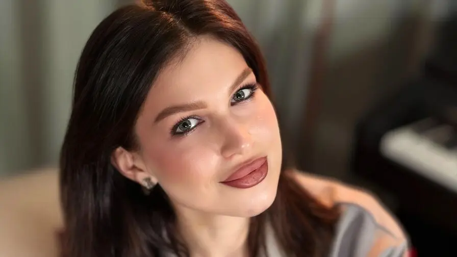 Live Sex Chat with KristiClar