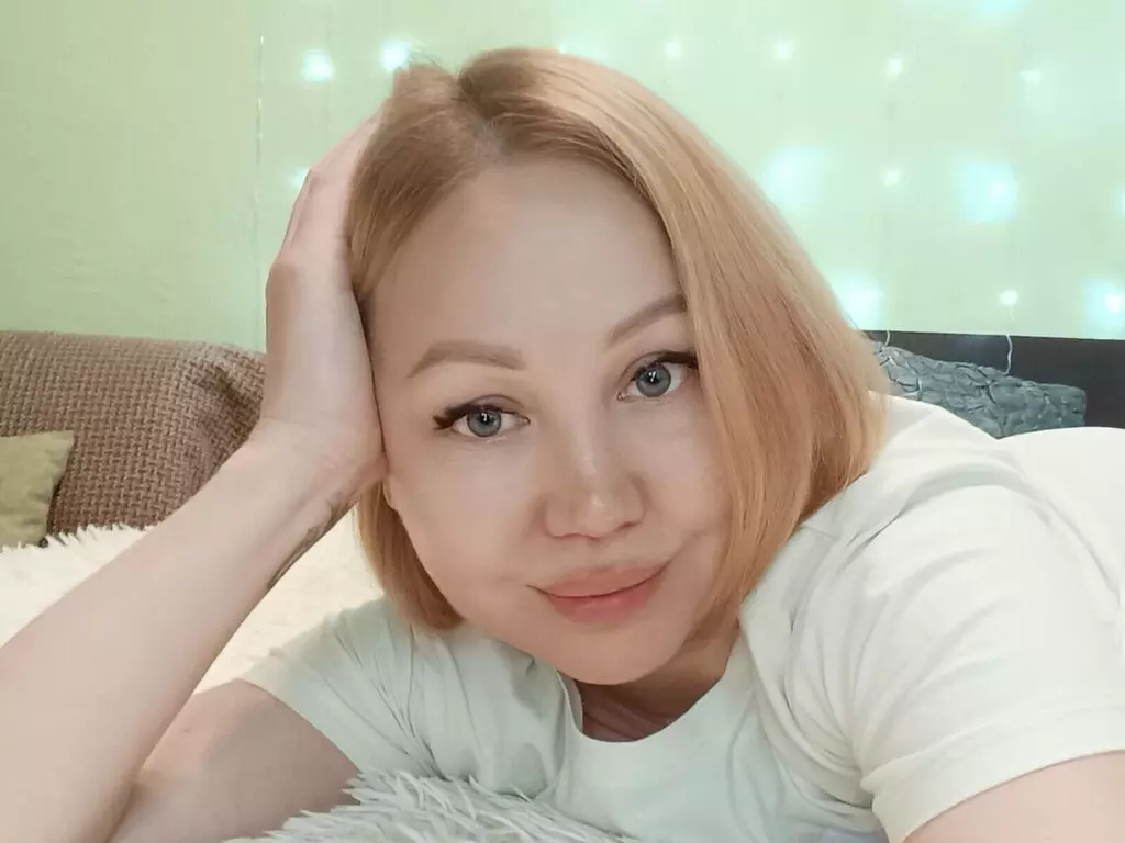 Live Sex Chat with LanaBraun