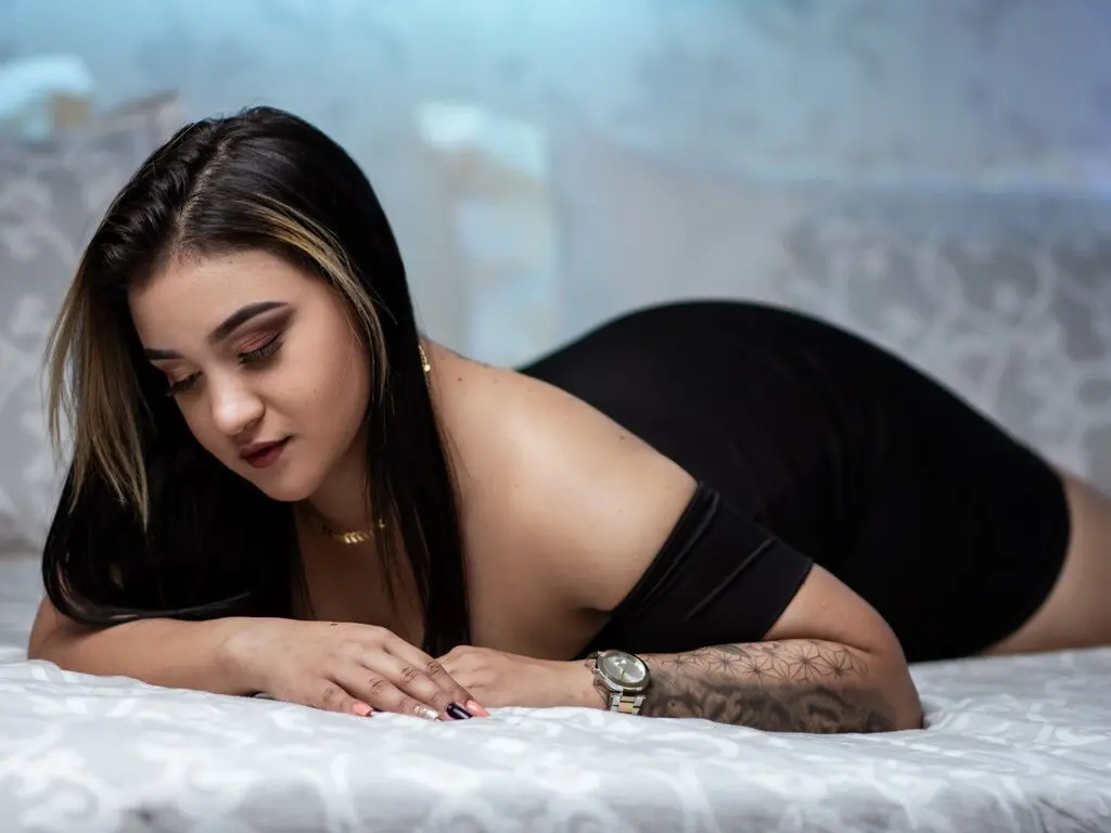 Live Sex Chat with LenaBlue