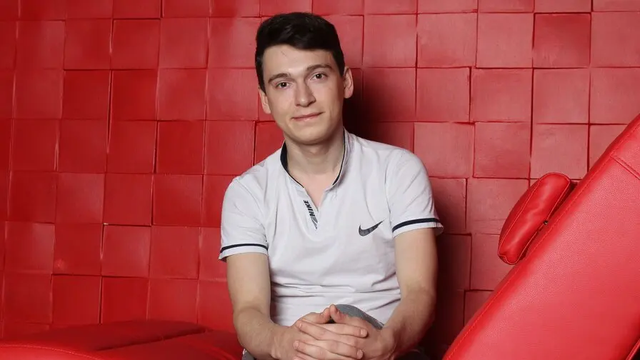 Live Sex Chat with LeoCook