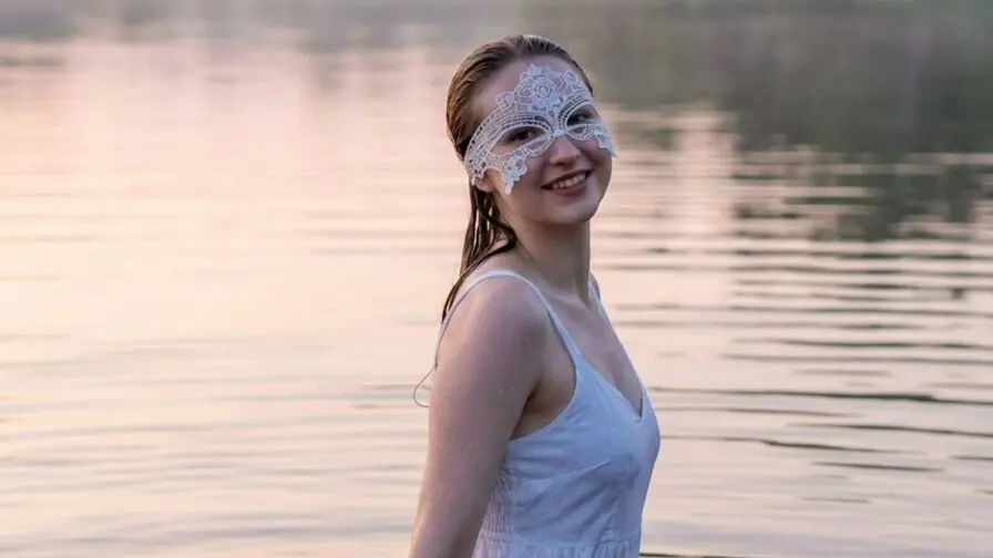 Live Sex Chat with LeslyGilbert