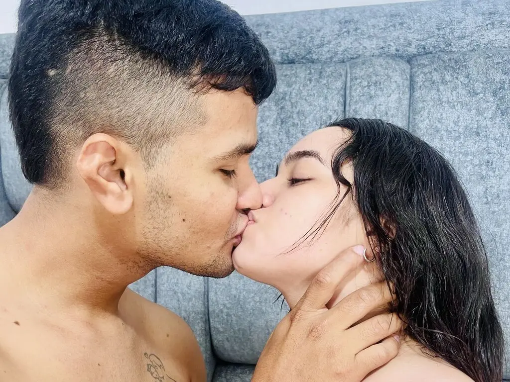 Live Sex Chat with LissaANDJeicod