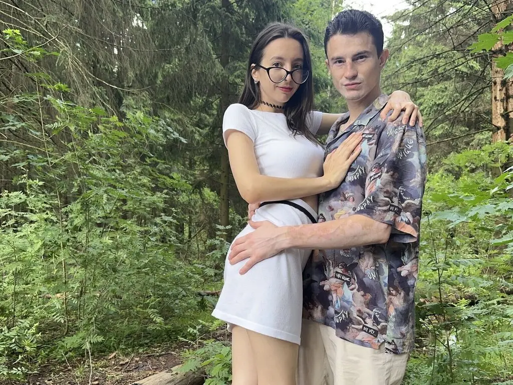 Live Sex Chat with LuiseTony