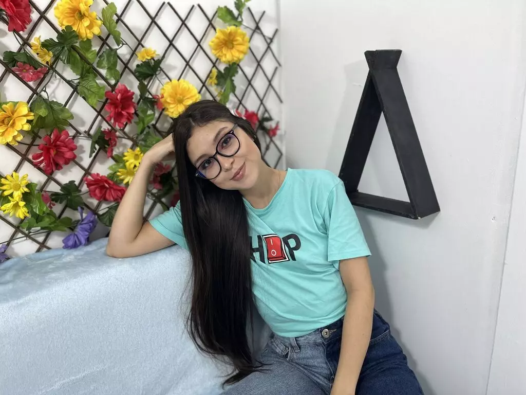 Live Sex Chat with MarianaPerea