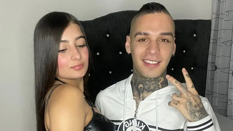 Live Sex Chat with MelodyAndKai