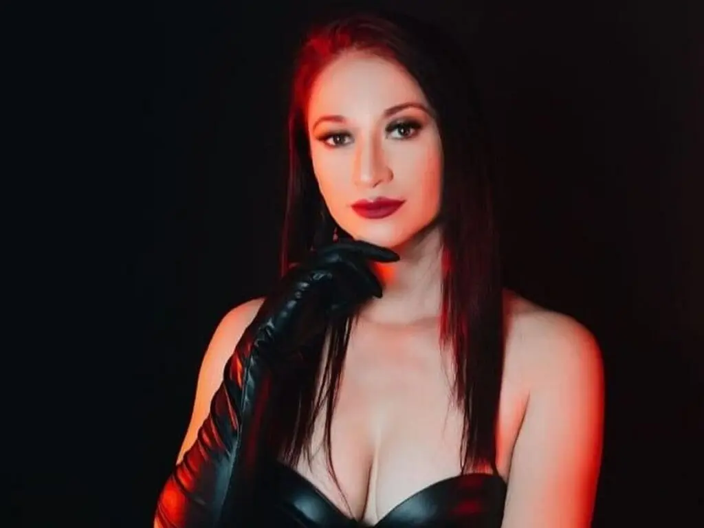 Live Sex Chat with MonicaMitchel