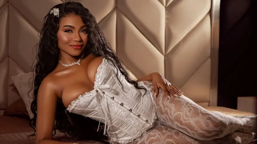 Live Sex Chat with NylaSinclair