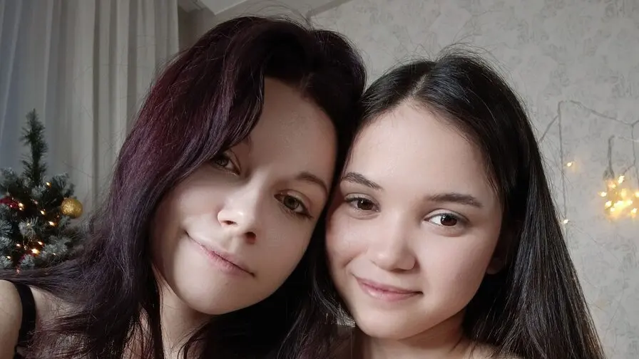 Live Sex Chat with PansyAndCarmel