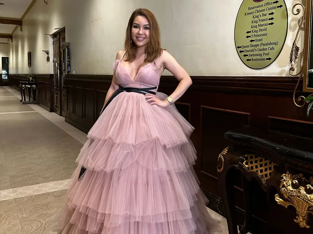 Live Sex Chat with PhoenixGem