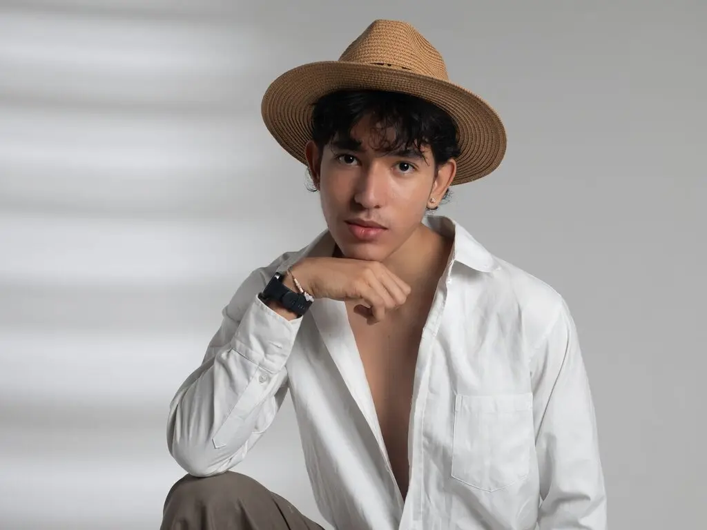 Live Sex Chat with RickFlame