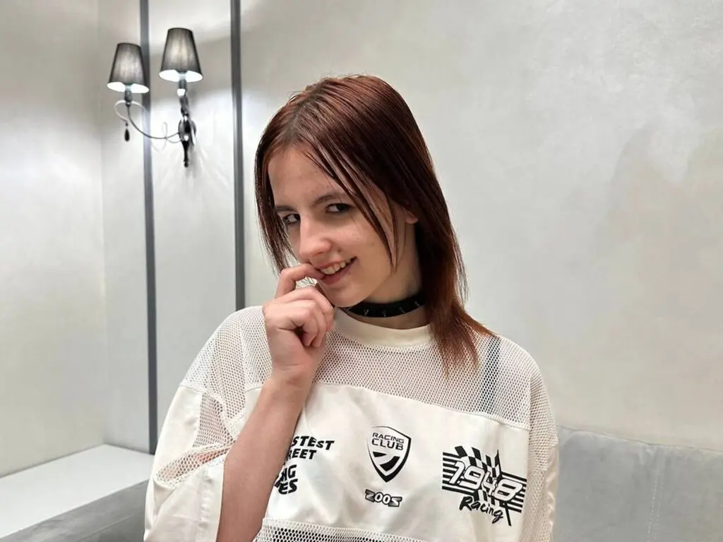 Live Sex Chat with SallySuga