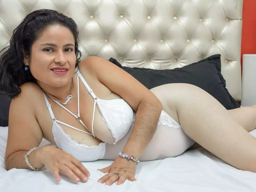 Live Sex Chat with SharonGalindo