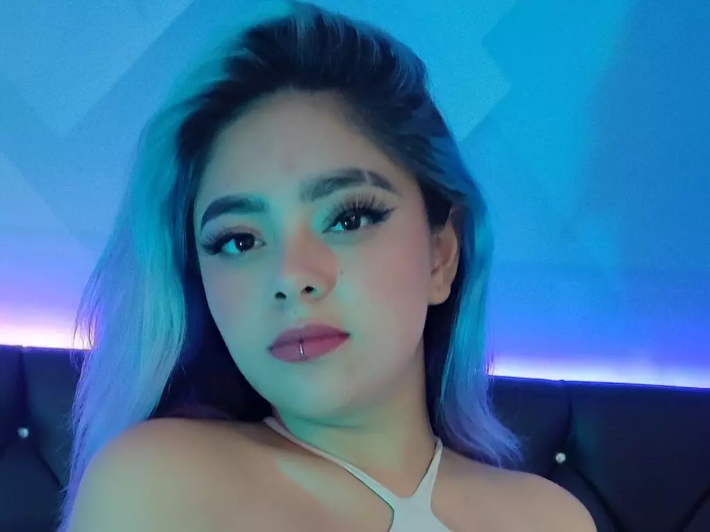 Live Sex Chat with TifannyBlue