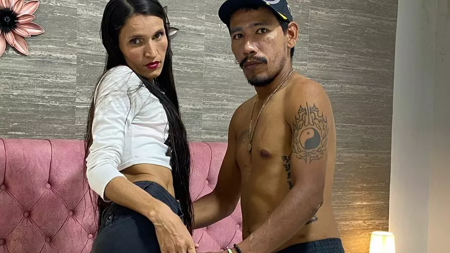 Live Sex Chat with TifanyAndCandel